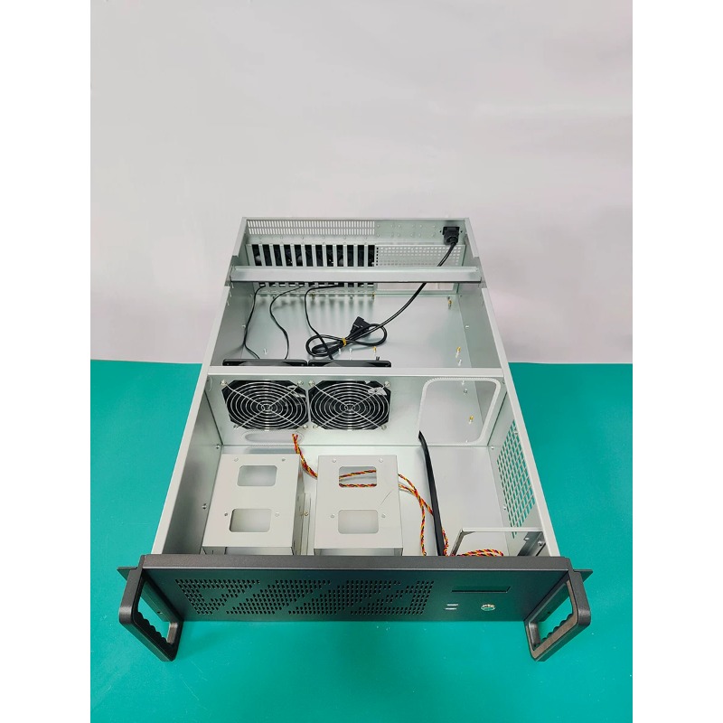 AI 및 딥러닝에 적합합니다! 4U 650mm 딥 섀시 - Server Gpu Chassis 4U 리뷰 및 가격